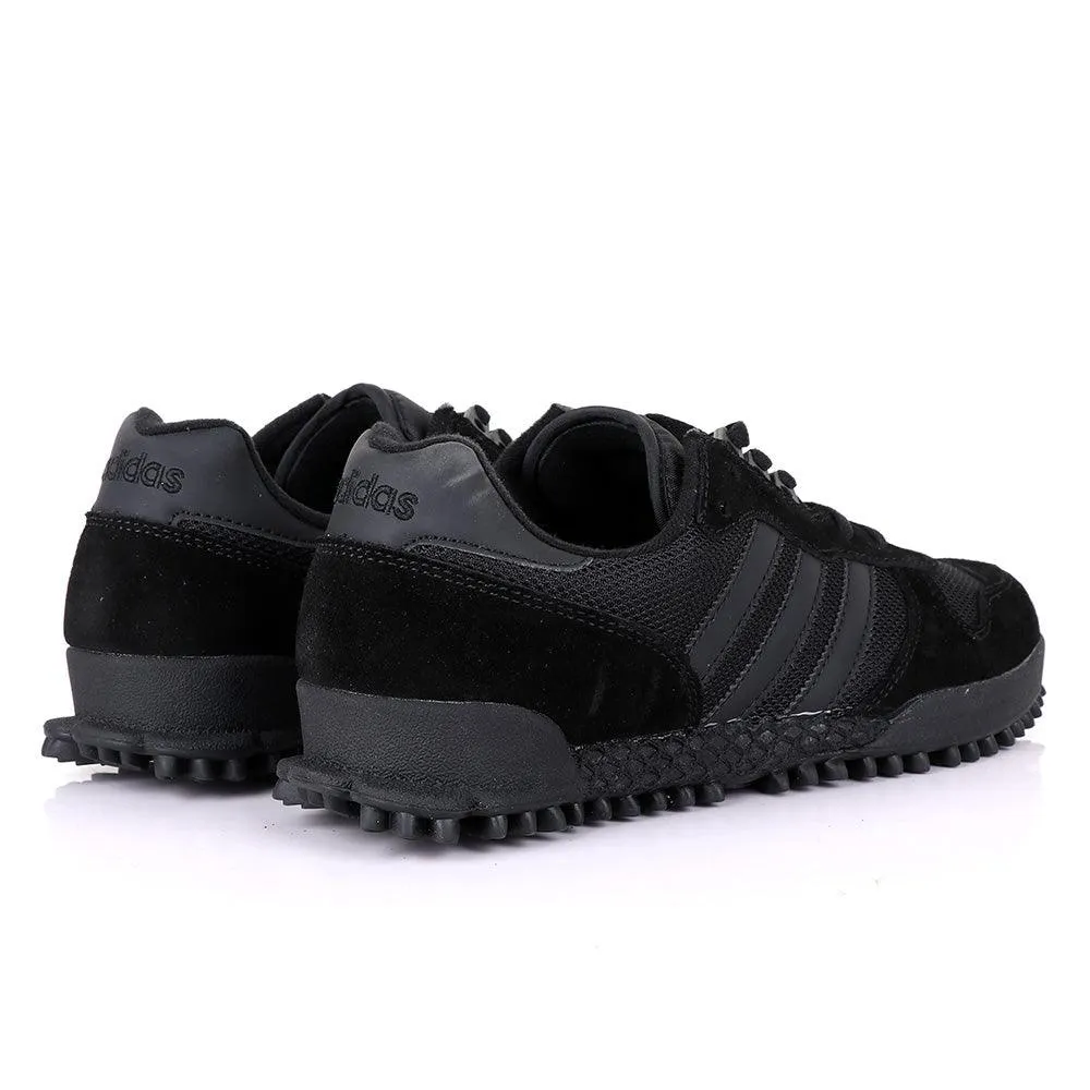 Ad Simplified Fabric Black Sneakers