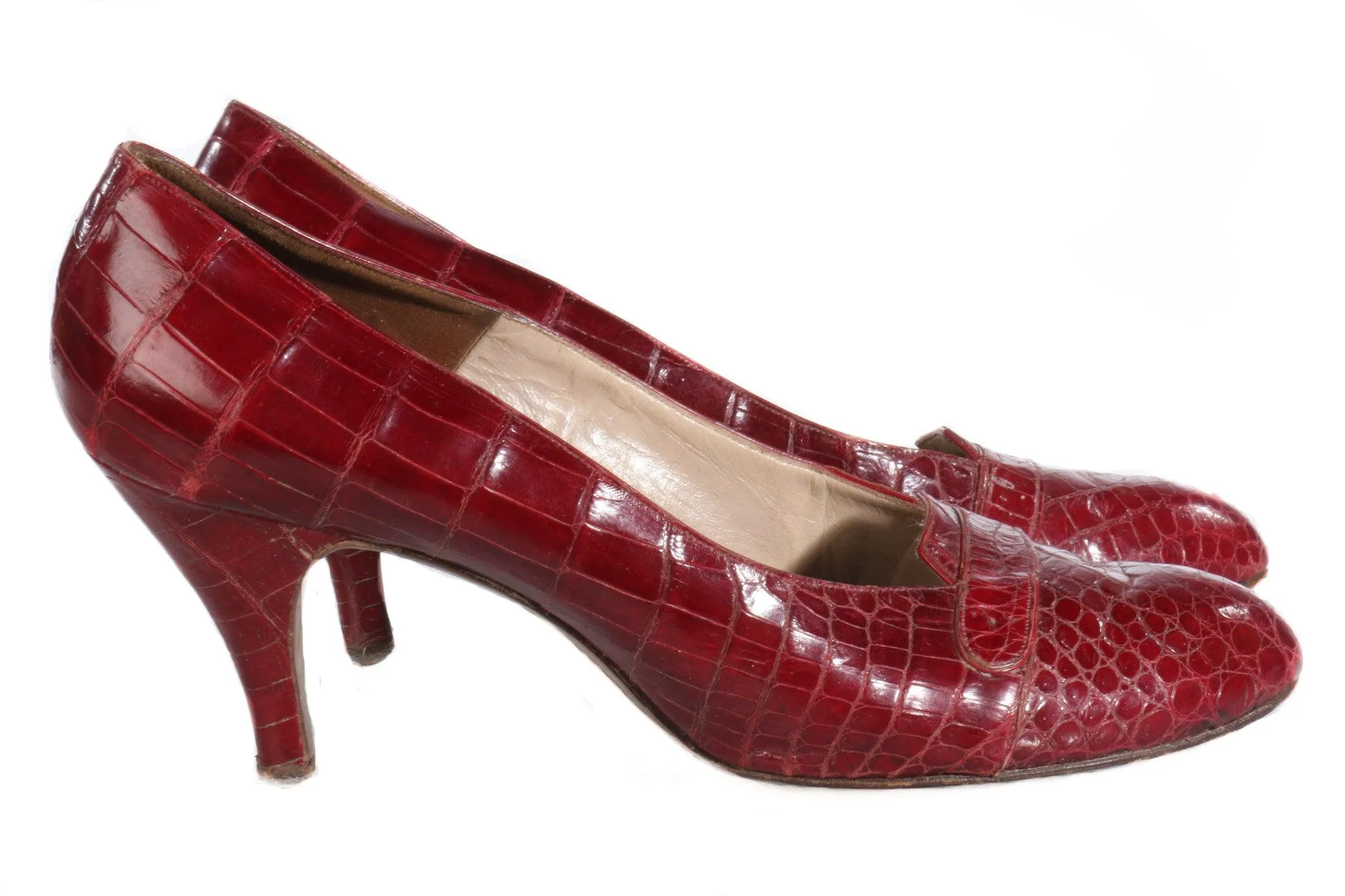 Pavne leather crocodile effect red heels