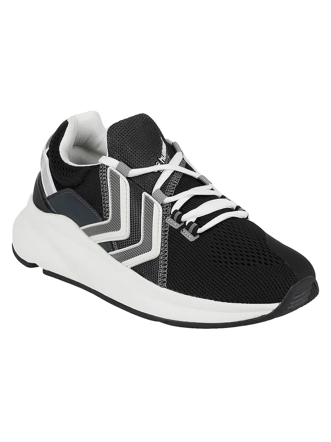 Reach Lx 300 Men Black Training Shoes