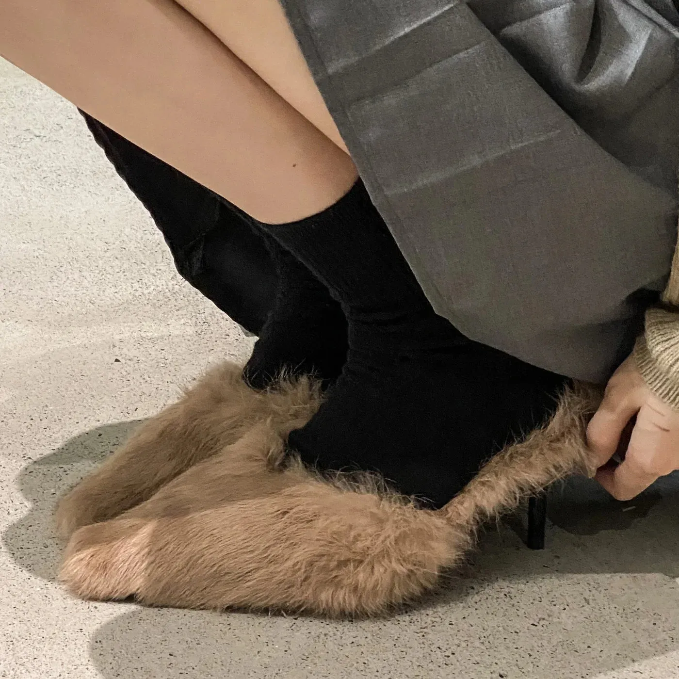 TAVIMART  -  Street Style Thin Low Heels Pointed Toe Women Slippers Designer Faux Fur Stripper Banquet Slip-On Mules Femme Shoes