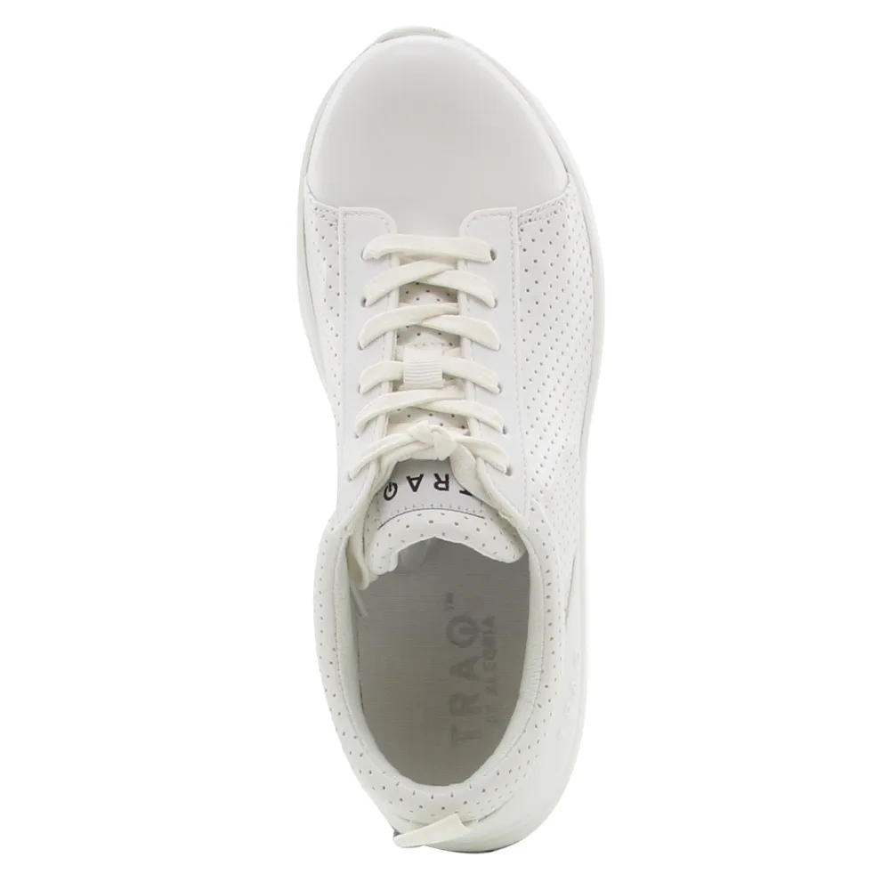 Traq® By Alegria Qest Perf White Shoe (Women's)